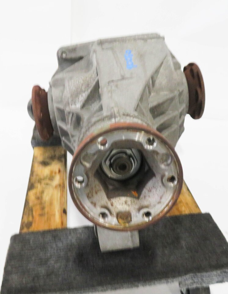 Thumbnail 2: 2009-2010 AUDI Q7 (4L) 3.0L - REAR DIFFERENTIAL GEAR CARRIER ASSEMBLY