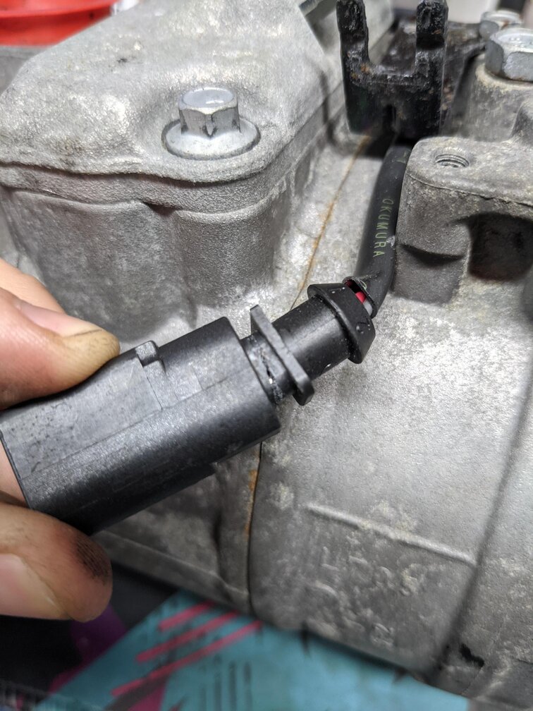Thumbnail 10: 2009-2010 VW TOUAREG / AUDI Q7 - 3.0L TDI DIESEL ENGINE A/C COMPRESSOR PUMP