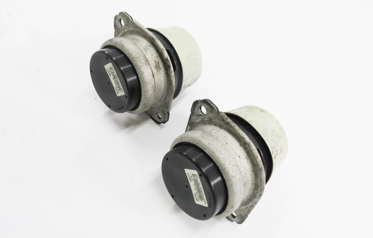 2010 AUDI Q7 (4L) 3.0L CATA DIESEL ENGINE - MOTOR MOUNT SET