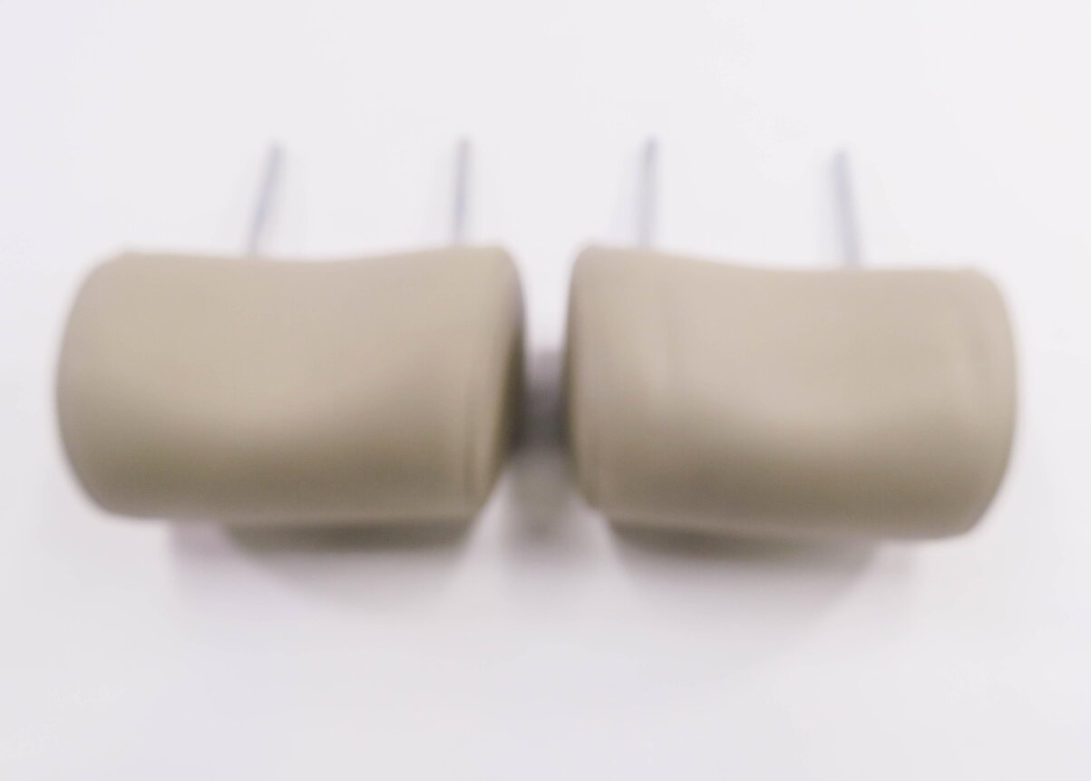 Thumbnail 5: 2010 AUDI Q7 (4L) FRONT LEFT & RIGHT SEAT HEADREST SET (BEIGE LEATHER)