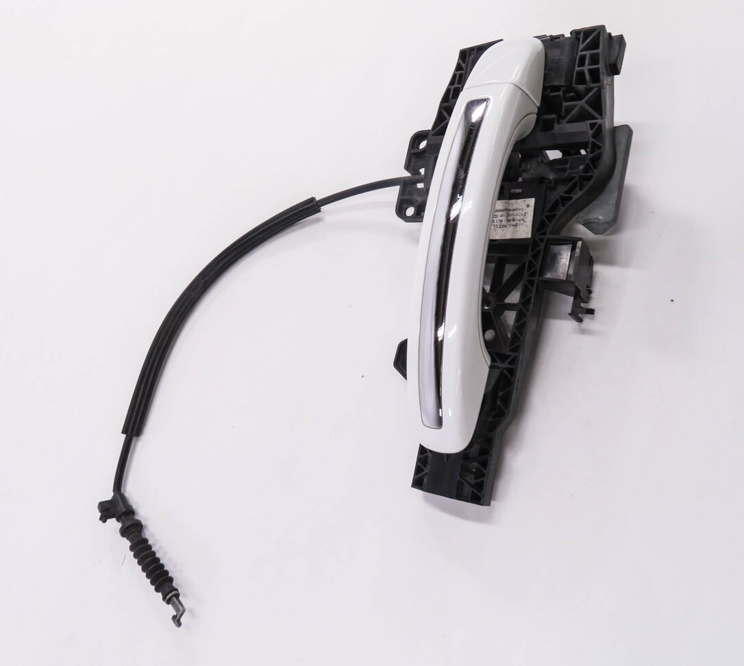 Thumbnail 3: 2007-2015 AUDI Q7 (4L) LEFT SIDE REAR EXTERIOR DOOR HANDLE (IBIS WHITE T9)