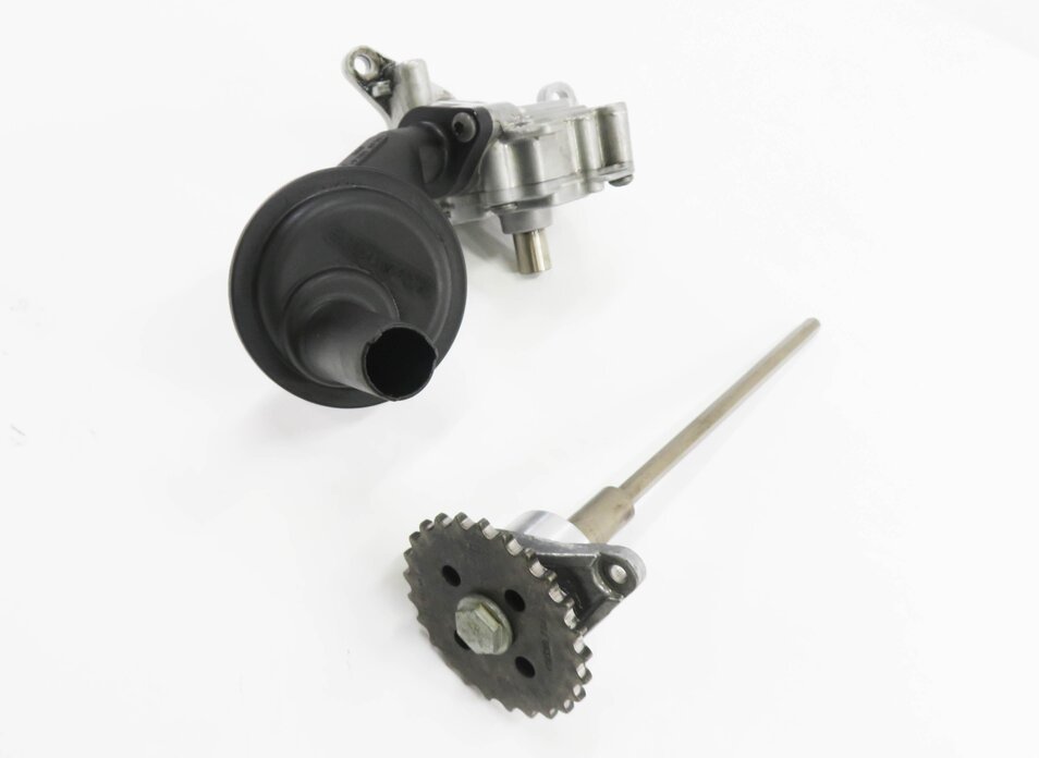 2010 AUDI Q7 (4L) 3.0L CATA TDI DIESEL ENGINE - MOTOR OIL FLUID PUMP