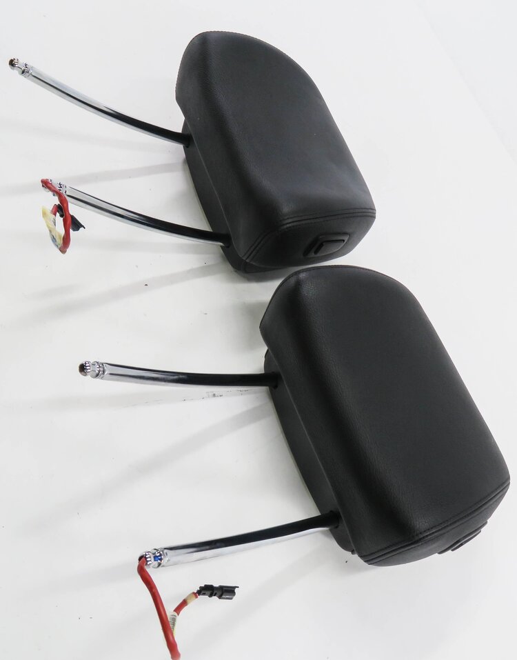 Thumbnail 4: 2009 BMW X5 (E70) FRONT LEFT & RIGHT ACTIVE SEAT HEADREST SET-2 (BLACK LEATHER)