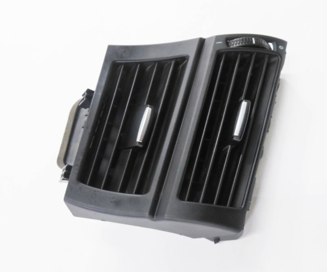 Thumbnail 3: 2009 BMW X5 (E70) LEFT FRONT DRIVER DASH HEATER A/C AIR VENT