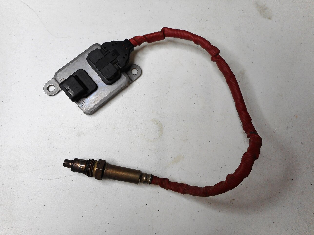 2009 BMW X5 (E70) 3.0L M57Y DIESEL ENGINE - NITROGEN OXIDE NOX SENSOR