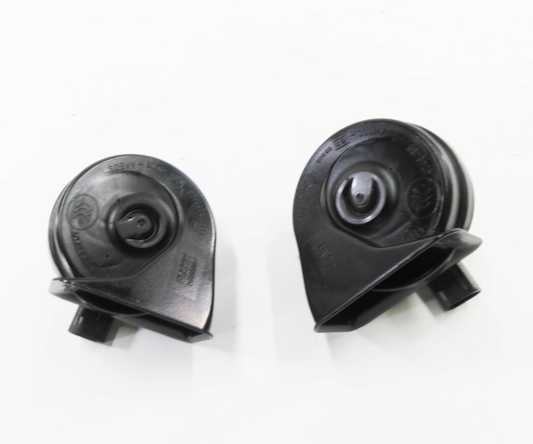 Thumbnail 2: 2007-2011 BMW X5 X6 (E70 E71) HIGH & LOW TONE HORN SET-2