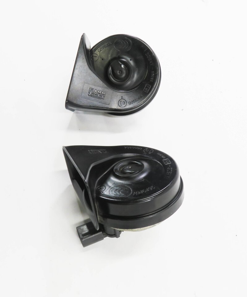 Thumbnail 3: 2007-2011 BMW X5 X6 (E70 E71) HIGH & LOW TONE HORN SET-2