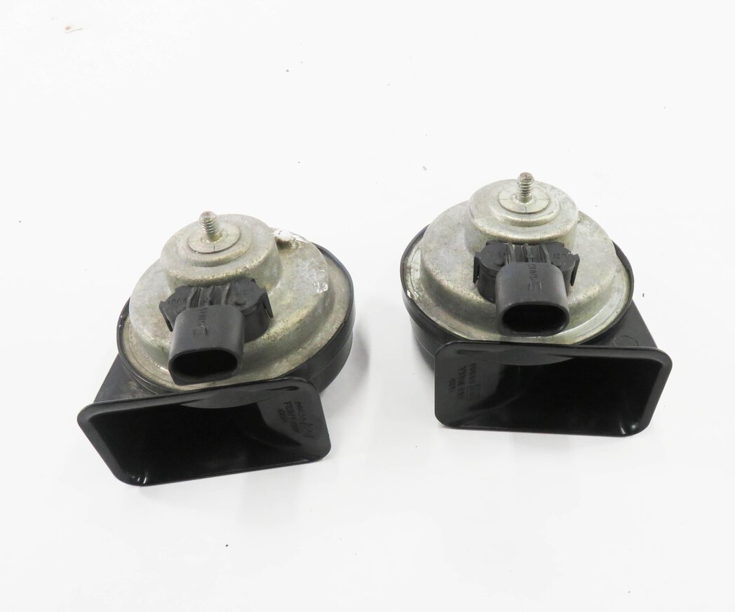 Thumbnail 5: 2007-2011 BMW X5 X6 (E70 E71) HIGH & LOW TONE HORN SET-2