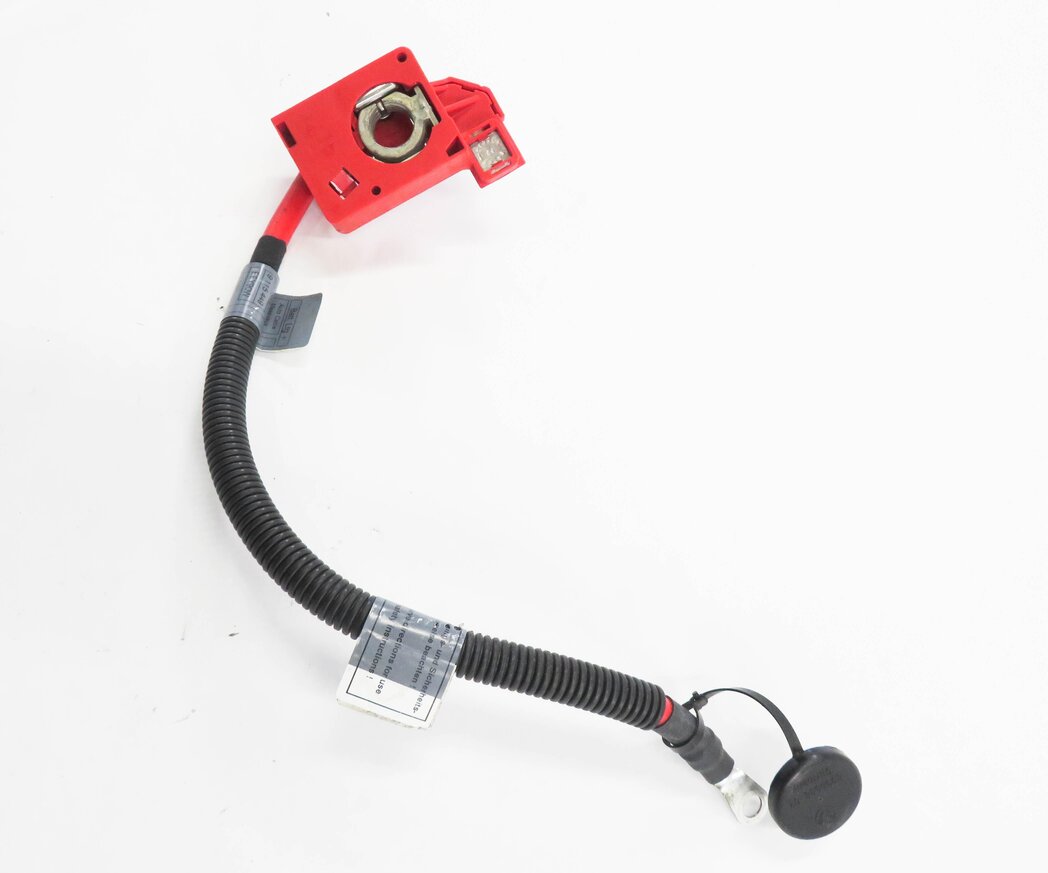 Thumbnail 4: 2009 BMW X5 (E70) POSITIVE BATTERY CABLE