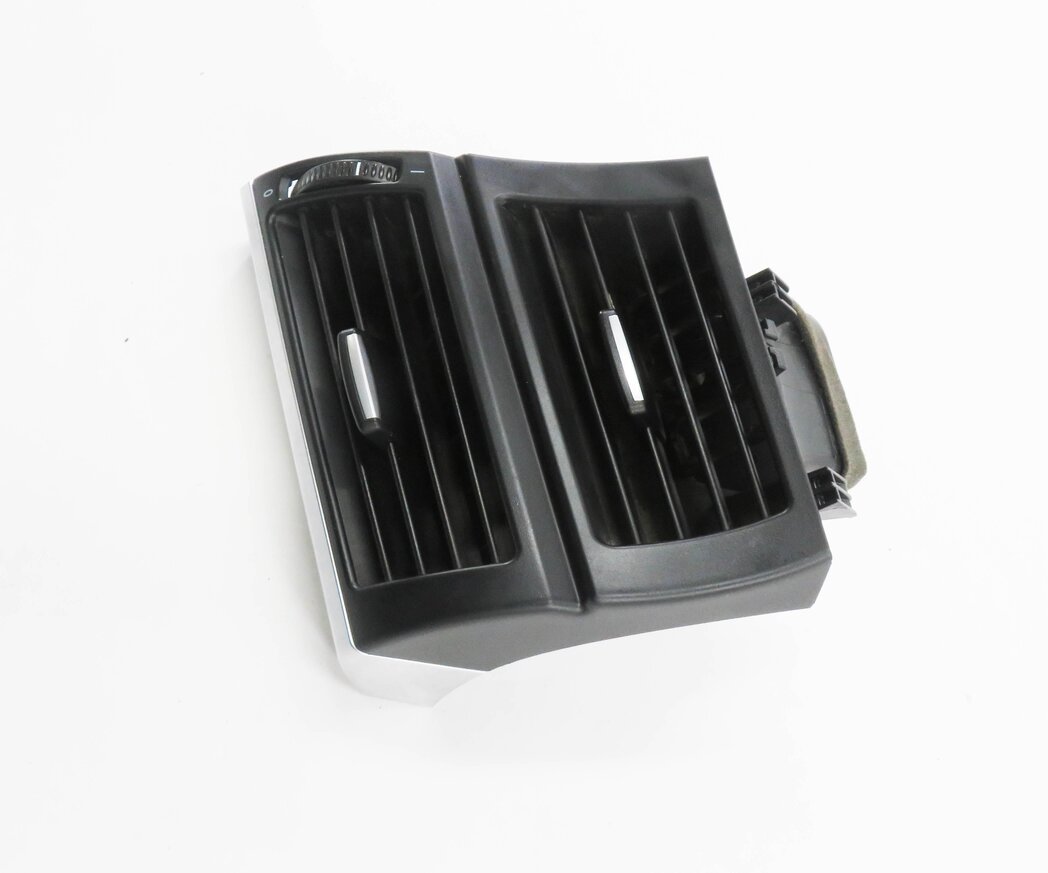 Thumbnail 4: 2009 BMW X5 (E70) RIGHT FRONT PASSENGER DASH HEATER A/C AIR VENT