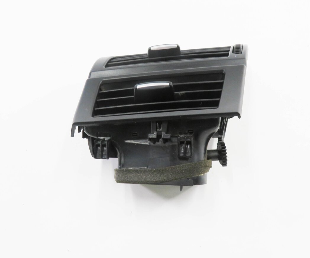 Thumbnail 5: 2009 BMW X5 (E70) RIGHT FRONT PASSENGER DASH HEATER A/C AIR VENT