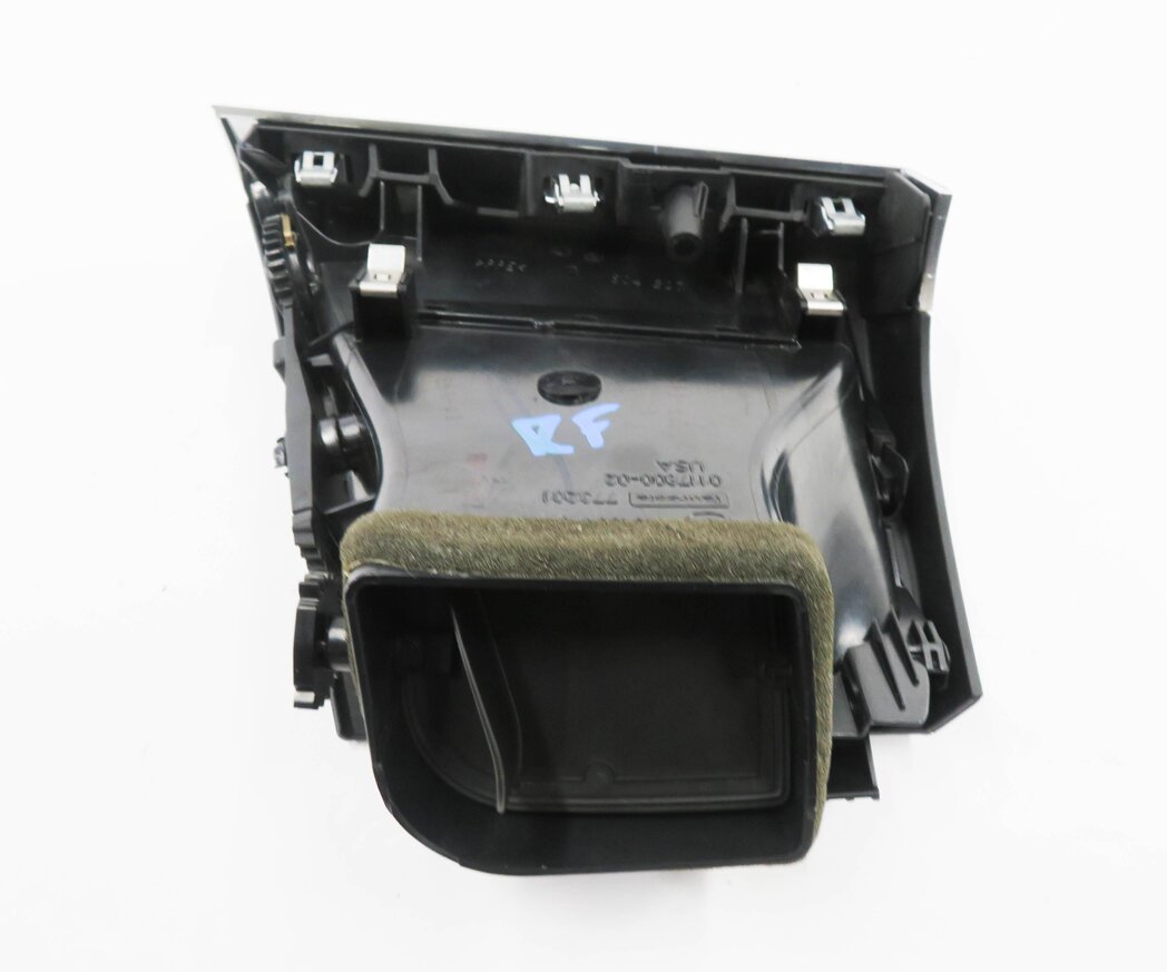 Thumbnail 7: 2009 BMW X5 (E70) RIGHT FRONT PASSENGER DASH HEATER A/C AIR VENT