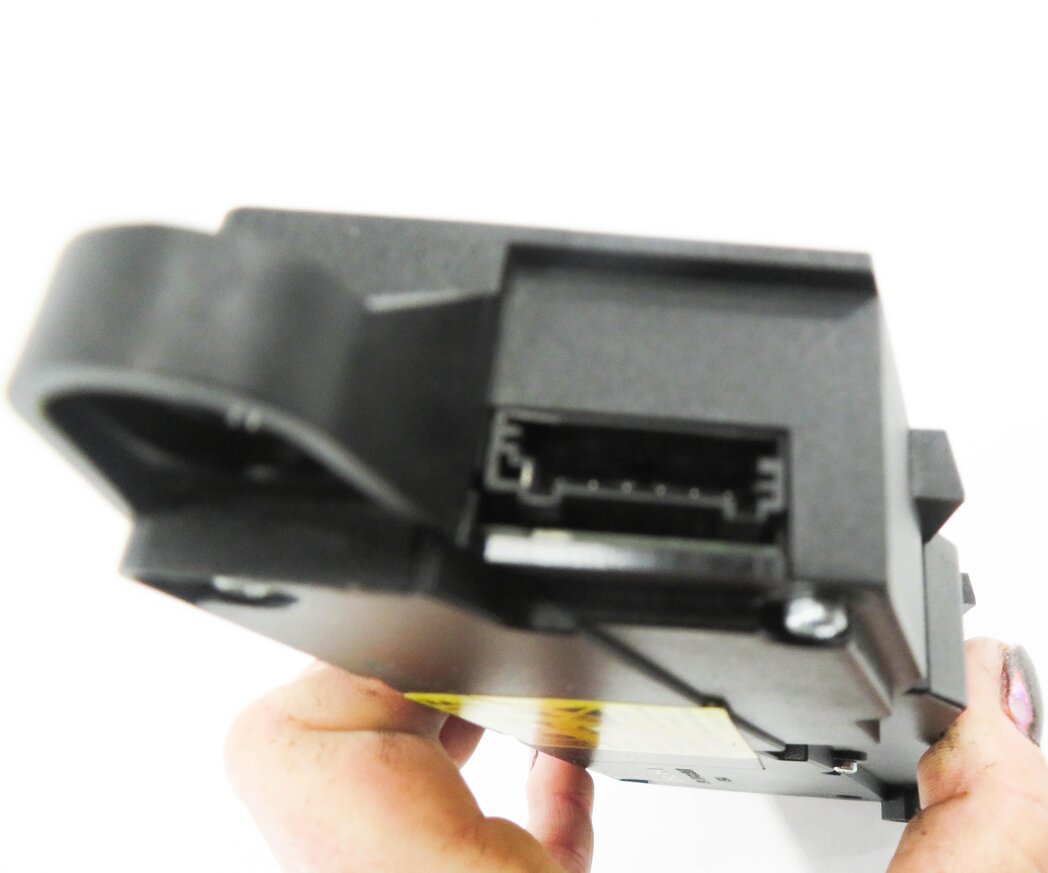 Thumbnail 7: 2009 BMW X5 (E70) LEFT FRONT DRIVER MEMORY SEAT ADJUSTMENT SWITCH