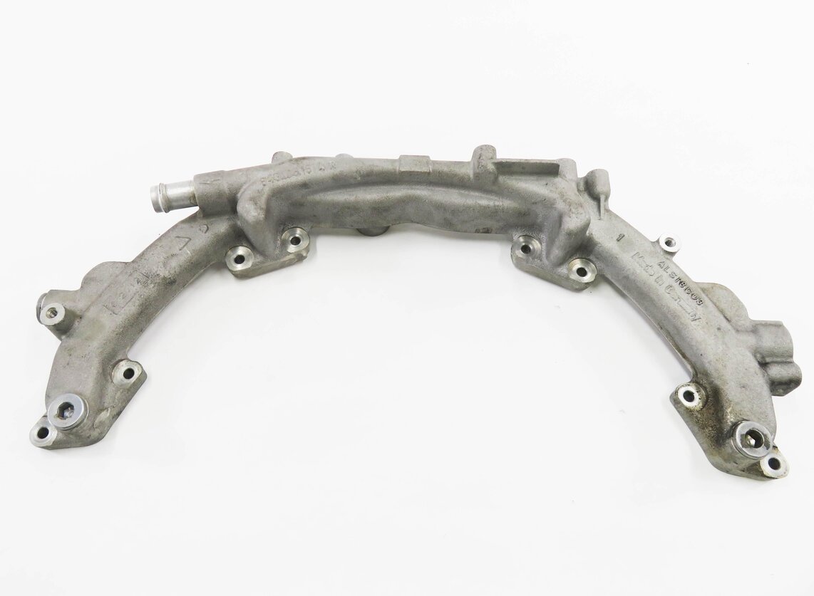 Thumbnail 2: 2012 PORSCHE PANAMERA (970 G1) 3.6L M46 ENGINE - COOLANT CROSSPIPE