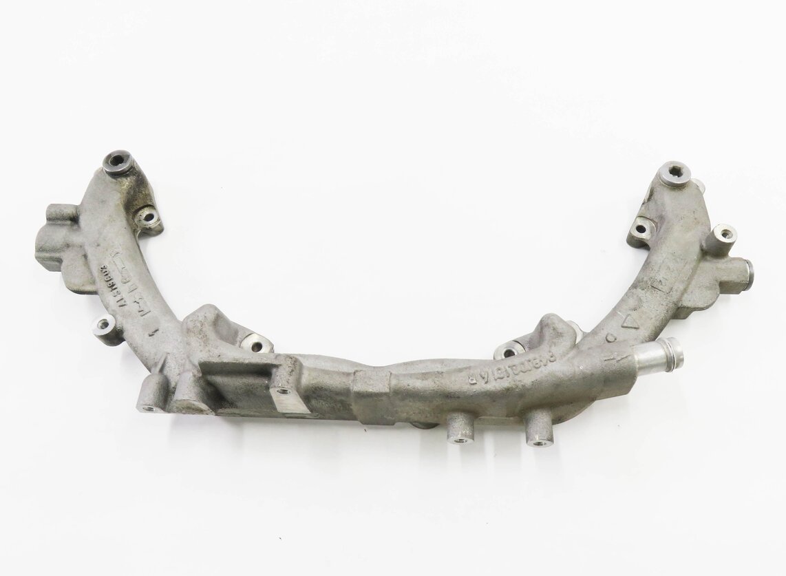 Thumbnail 5: 2012 PORSCHE PANAMERA (970 G1) 3.6L M46 ENGINE - COOLANT CROSSPIPE