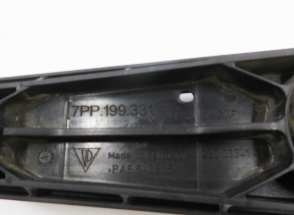 Thumbnail 6: 2012 PORSCHE PANAMERA (970 G1) 3.6L M46 ENGINE - MOTOR MOUNT TORSION ARM
