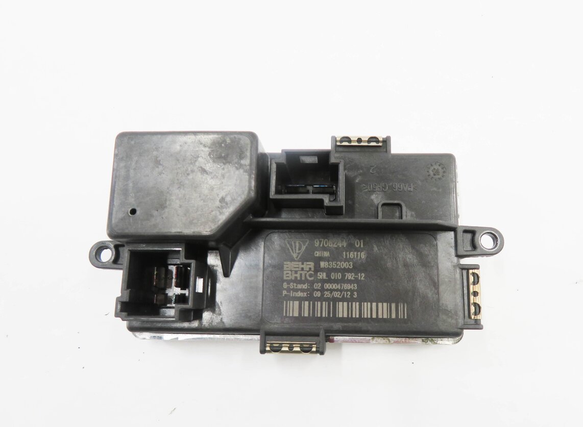 2012 PORSCHE PANAMERA (970 G1) FRONT HEATER A/C BLOWER FAN MOTOR SPEED RESISTOR