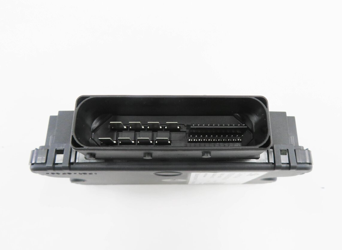 Thumbnail 6: 2012 PORSCHE PANAMERA (970 G1) EMERGENCY PARKING BRAKE CONTROL MODULE