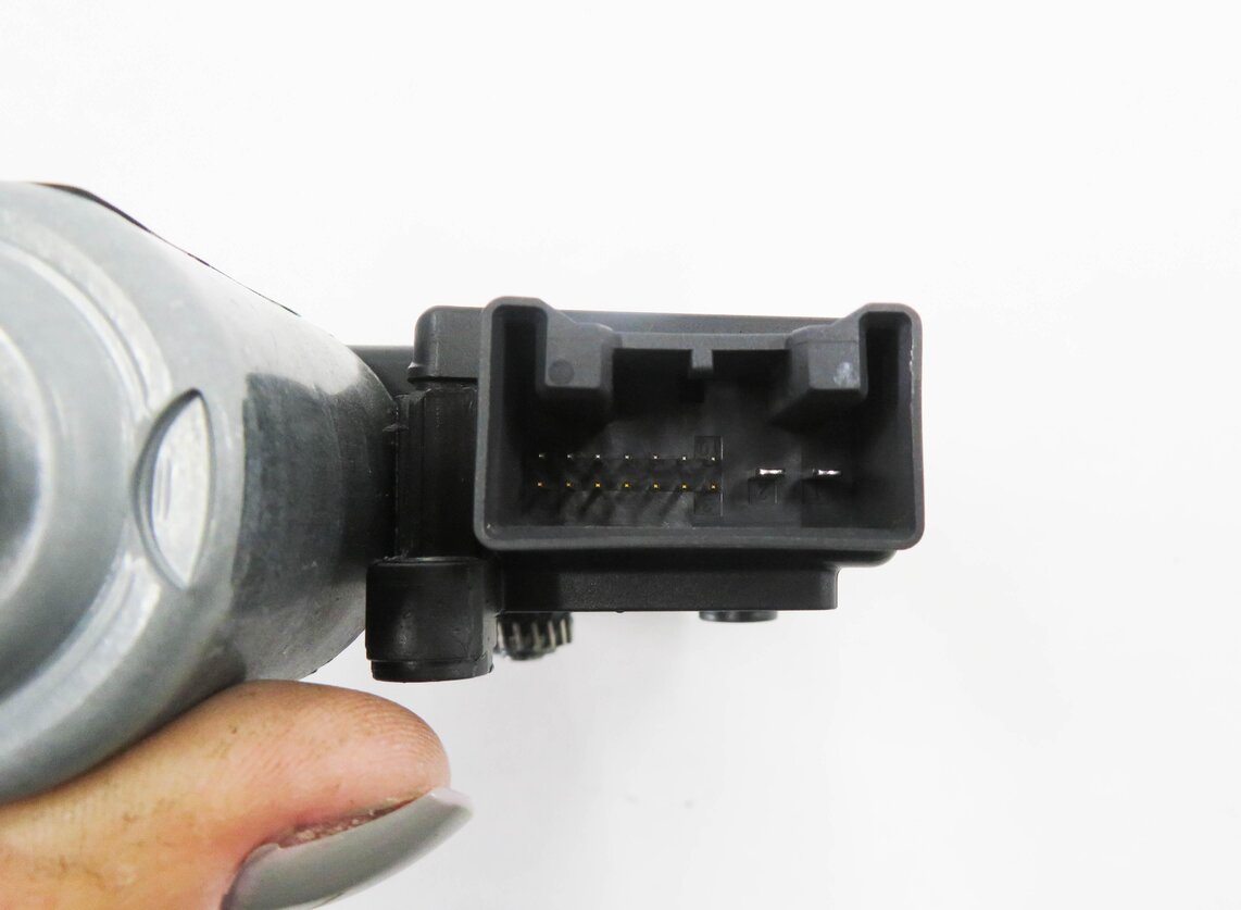 Thumbnail 6: 2010-2016 PORSCHE PANAMERA (970 G1) POWER SUNROOF WINDOW MOTOR