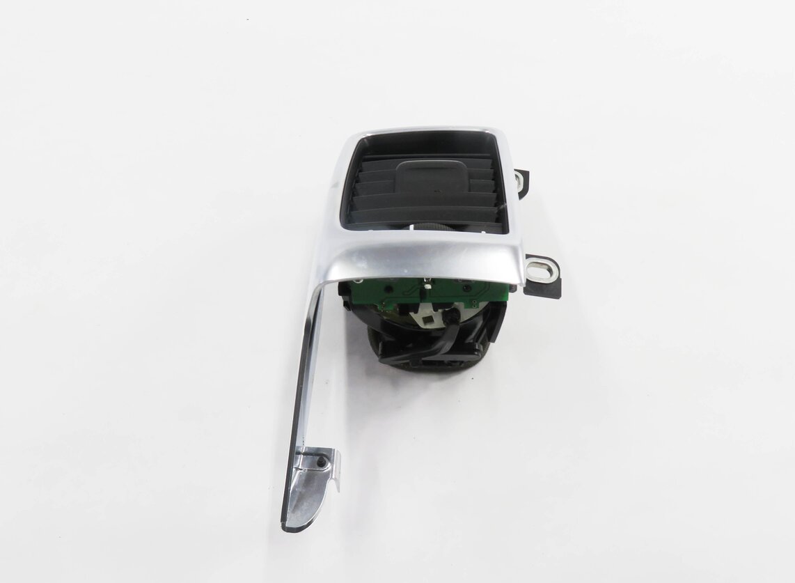 Thumbnail 5: 2012 PORSCHE PANAMERA (970) RIGHT REAR CENTER CONSOLE HEATER A/C AIR VENT