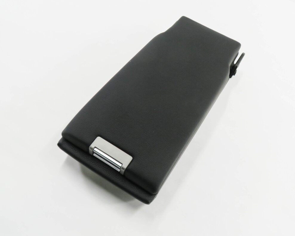 Thumbnail 1: 2012 PORSCHE PANAMERA (970 G1) REAR CENTER CONSOLE ARMREST COMPARTMENT (BLACK)