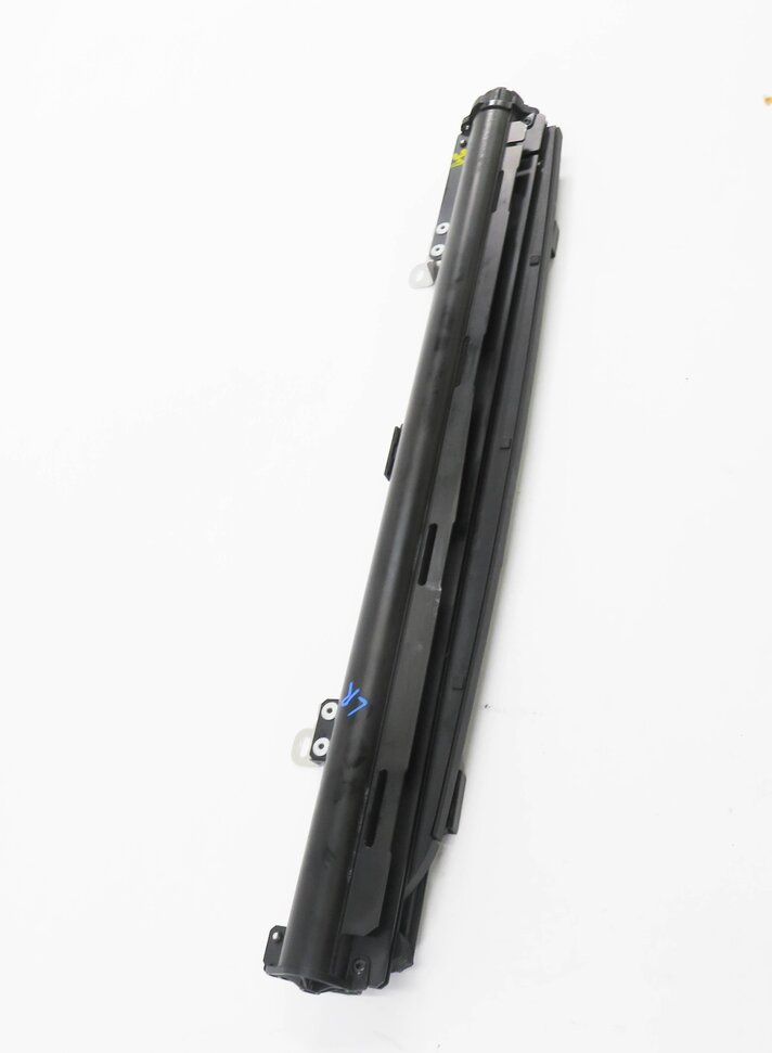 Thumbnail 3: 2012-2016 PORSCHE PANAMERA (970 G1) LEFT REAR DOOR WINDOW SUNSHADE BLIND
