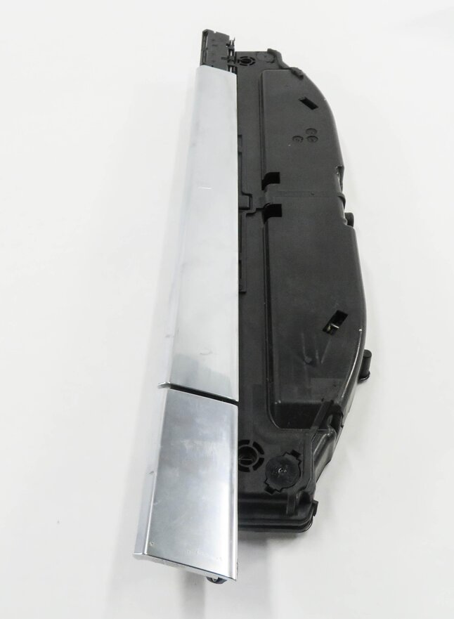 Thumbnail 3: 2012 PORSCHE PANAMERA (970) RIGHT FRONT PASSENGER DASH CUP HOLDER