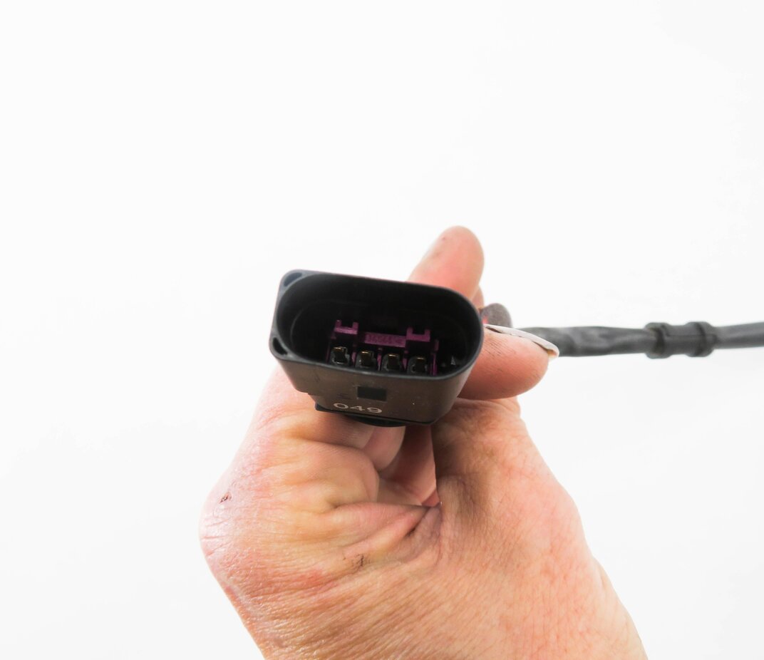 Thumbnail 8: 2014 AUDI A5 (B8 8T) 2.0L - PRE / POST CAT O2 OXYGEN LAMBDA PROBE SENSOR SET-2
