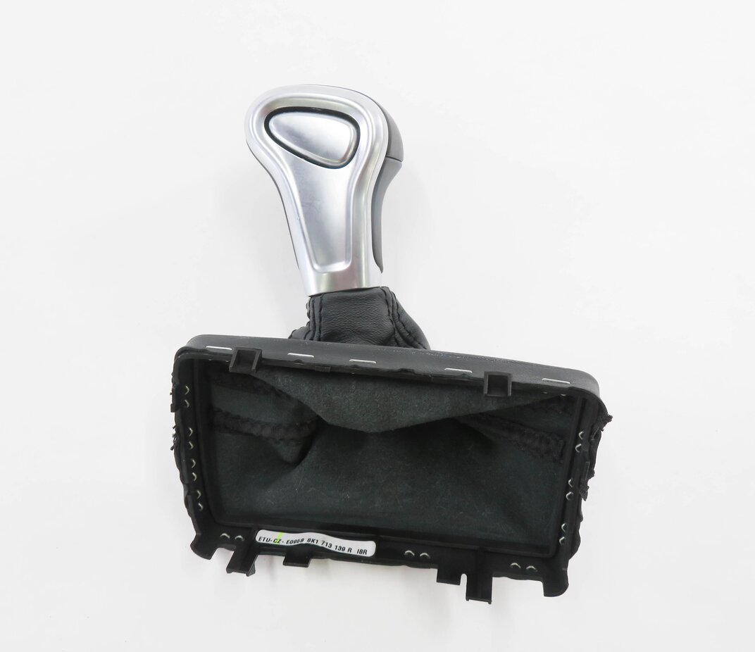 Thumbnail 2: 2014 AUDI A5 (B8 8T) TRANSMISSION GEAR SHIFTER SHIFT HANDLE KNOB w/ BOOT (BLACK)