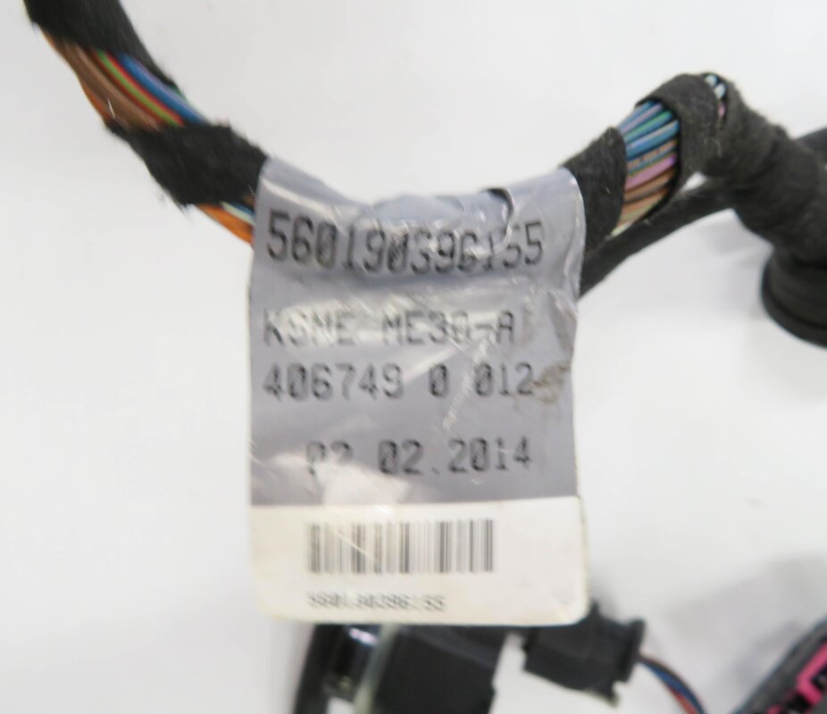 Thumbnail 5: 2014 AUDI A5 (B8 8T) REAR PDC PARK DISTANCE SENSOR SET & HARNESS (PHANTOM BLACK)