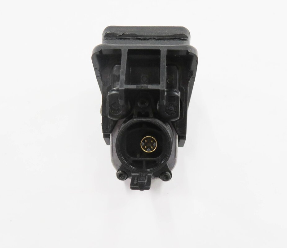 Thumbnail 5: 2009-2018 BMW 2 / 3 / 4 / 5 / 7 / M5 / X3 / X5 / X6 SERIES BACKUP REVERSE CAMERA
