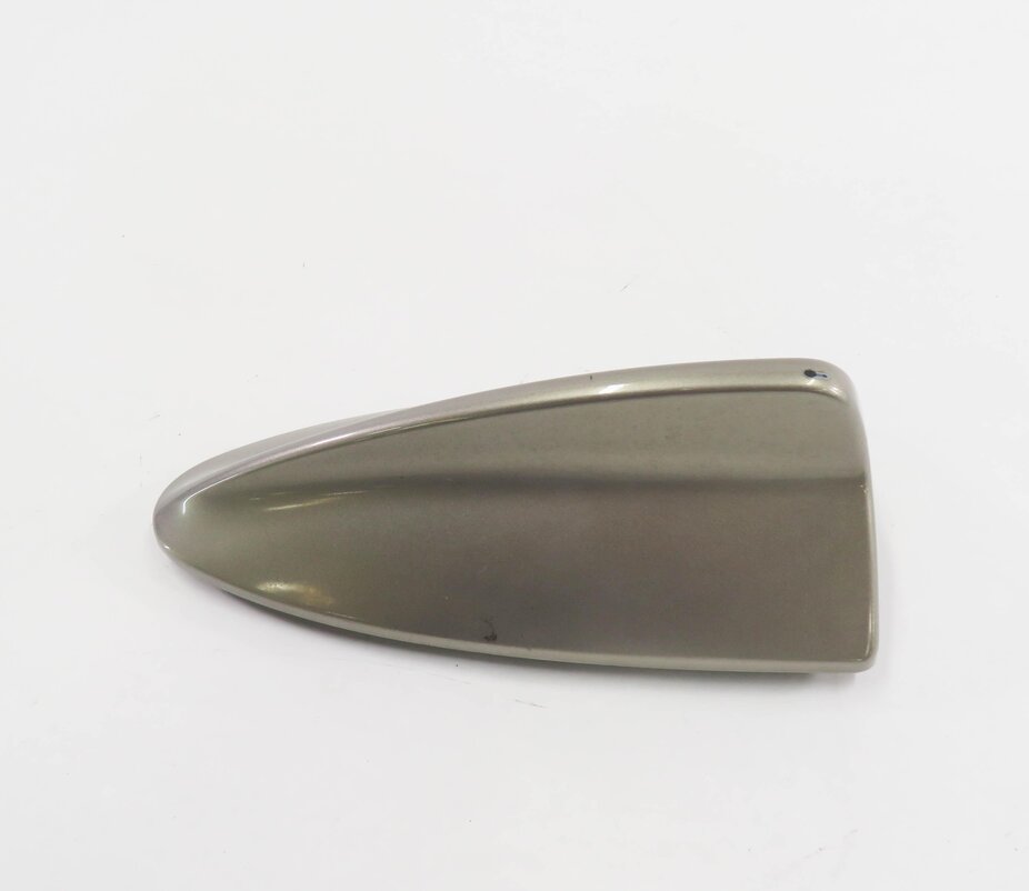 Thumbnail 5: 2012 BMW X5 (E70) RADIO STEREO ANTENNA COVER TRIM (PLATINUM BRONZE METALLIC A53)