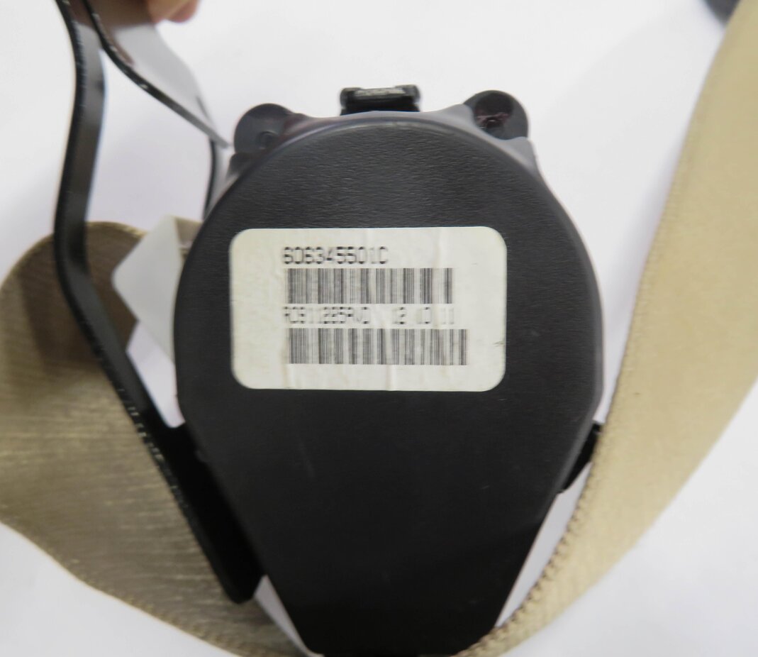 Thumbnail 6: 2012 BMW X5 (E70) LEFT & RIGHT REAR 2nd ROW SEAT SEATBELT RETRACTOR SET (BEIGE)