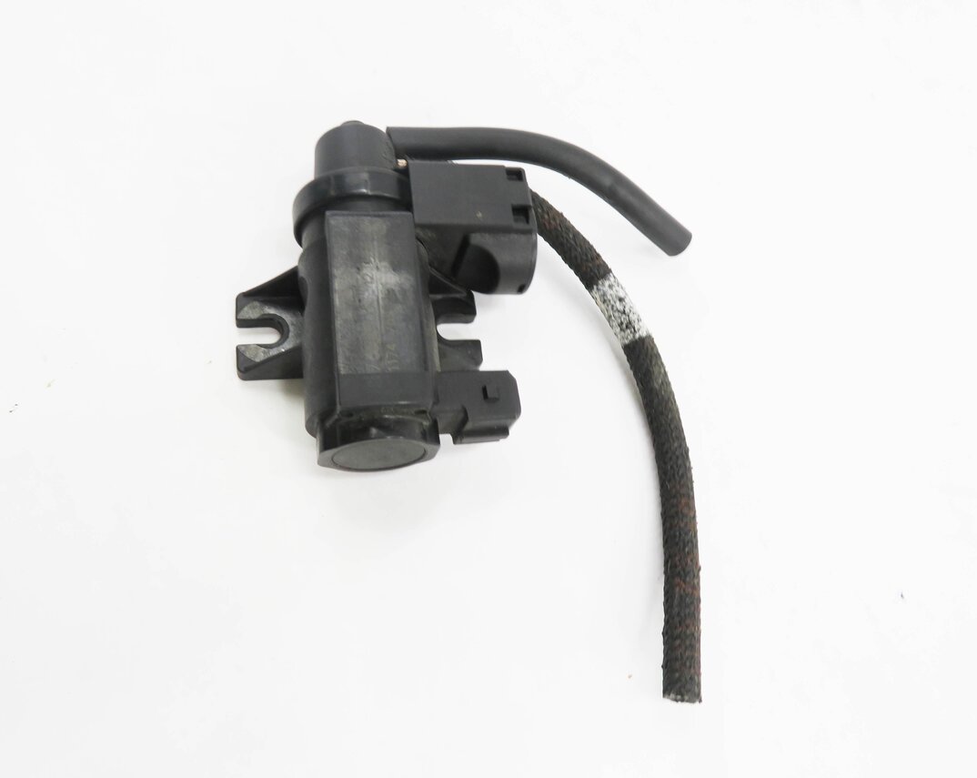Thumbnail 4: 2013 BMW X5 (E70) 3.0L N55 ENGINE - TURBO PRESSURE CONVERTER SOLENOID