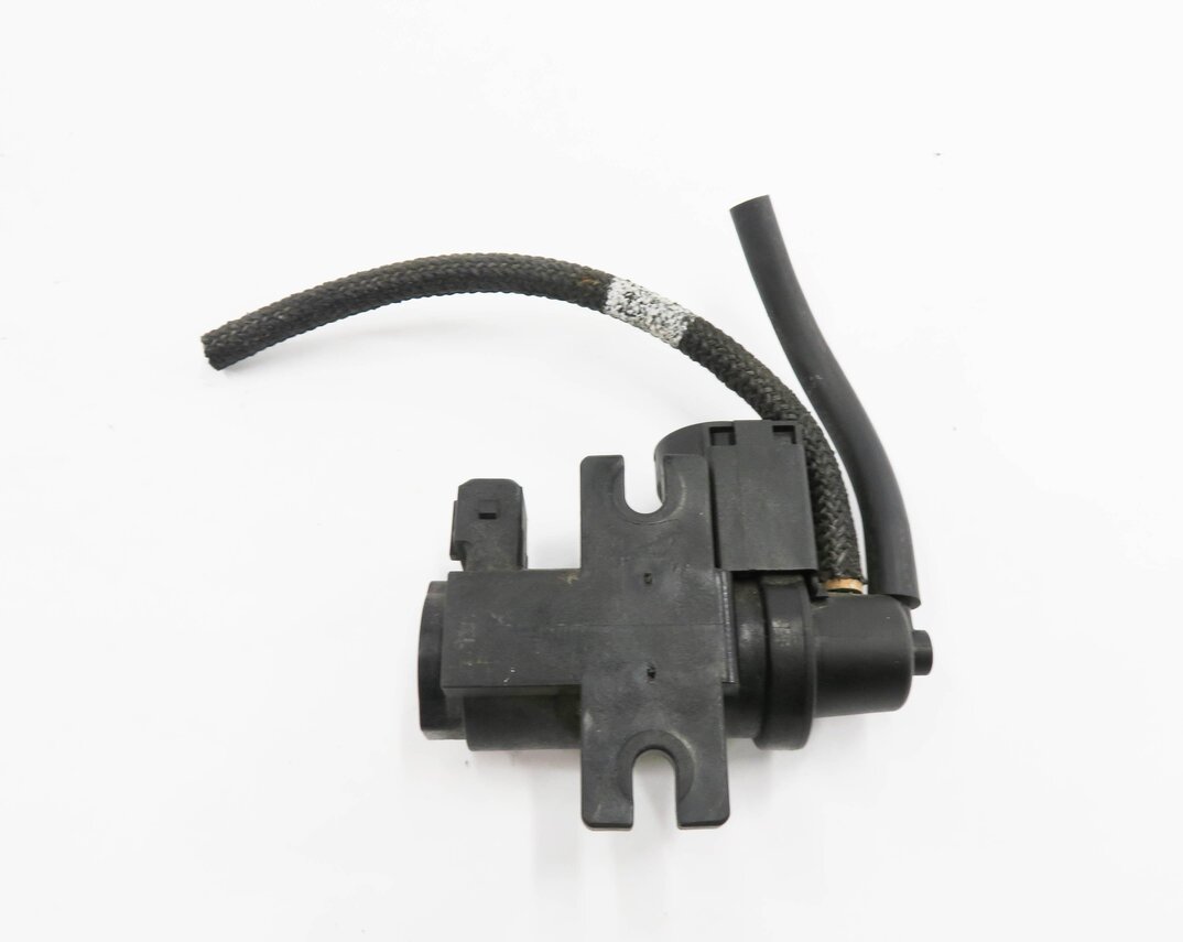 Thumbnail 6: 2013 BMW X5 (E70) 3.0L N55 ENGINE - TURBO PRESSURE CONVERTER SOLENOID