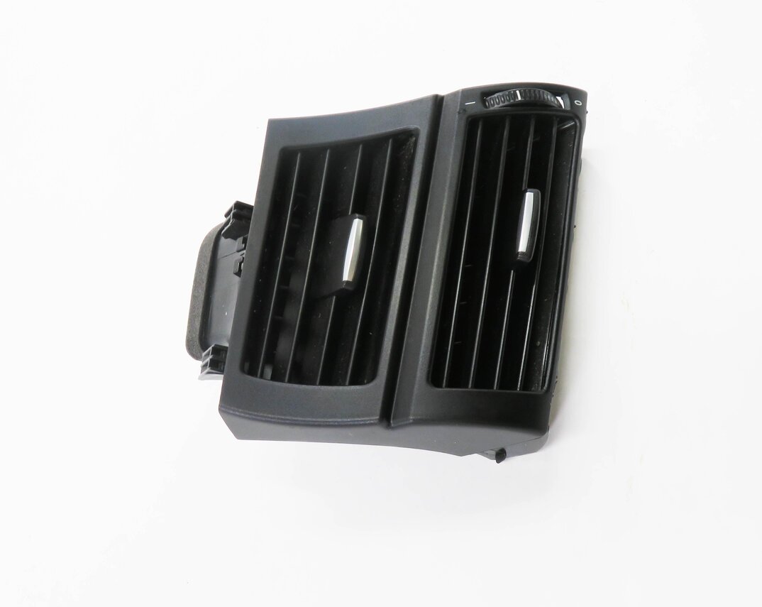 Thumbnail 3: 2013 BMW X5 (E70) LEFT FRONT DRIVER DASH HEATER A/C AIR VENT