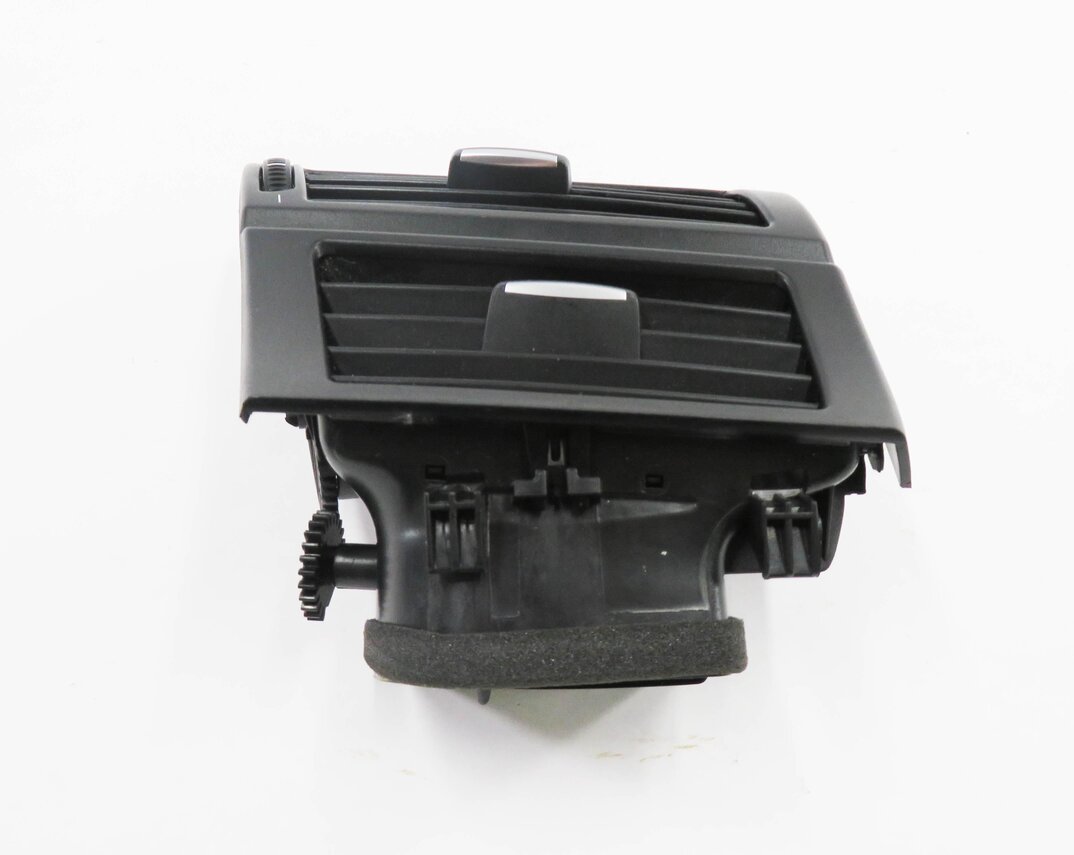 Thumbnail 5: 2013 BMW X5 (E70) LEFT FRONT DRIVER DASH HEATER A/C AIR VENT