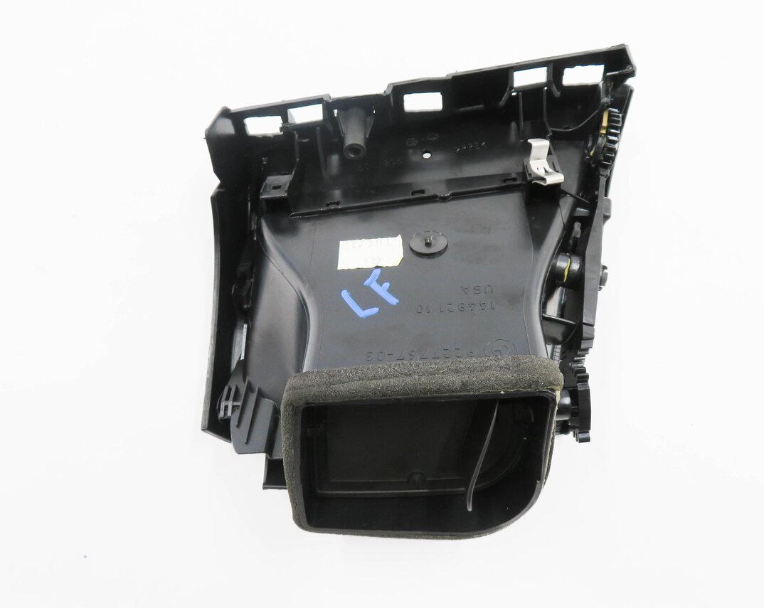 Thumbnail 7: 2013 BMW X5 (E70) LEFT FRONT DRIVER DASH HEATER A/C AIR VENT