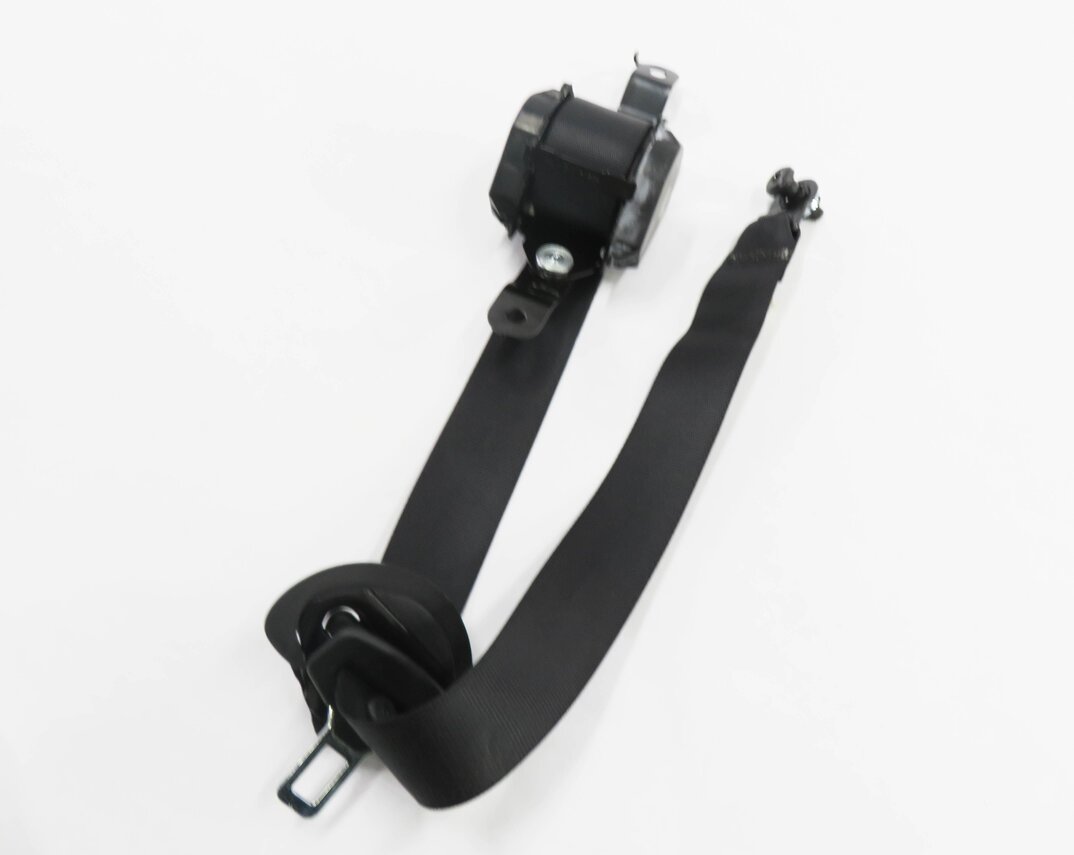 2013 BMW X5 (E70) REAR 2nd SECOND ROW SEAT - LEFT SEATBELT RETRACTOR (BLACK)