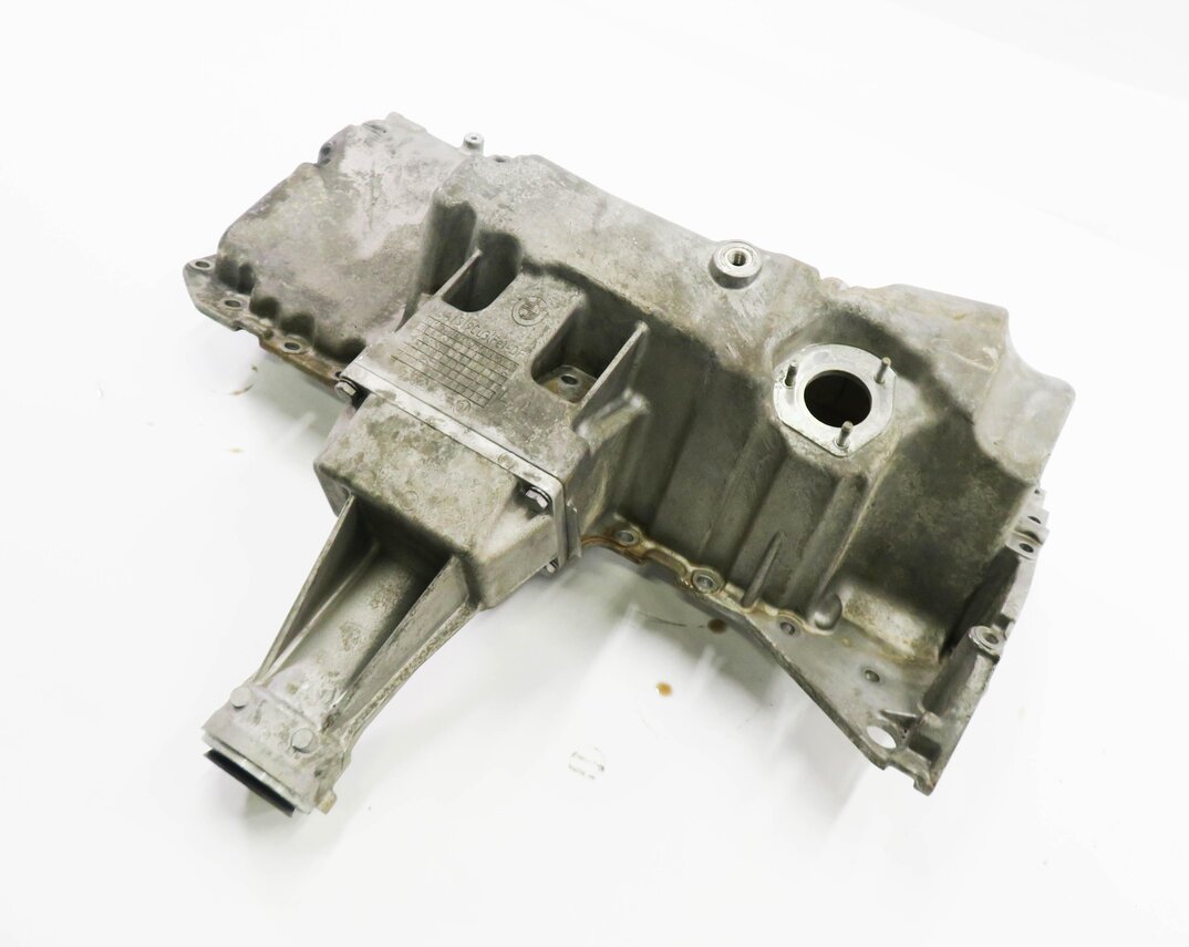 11-14 BMW X5 X6 (E70 E71) 3.0L N55 TURBO ENGINE - MOTOR OIL FLUID PAN w/ FLANGE