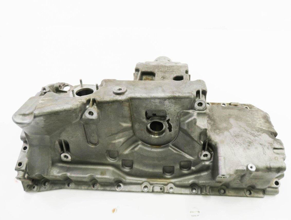 Thumbnail 5: 11-14 BMW X5 X6 (E70 E71) 3.0L N55 TURBO ENGINE - MOTOR OIL FLUID PAN w/ FLANGE