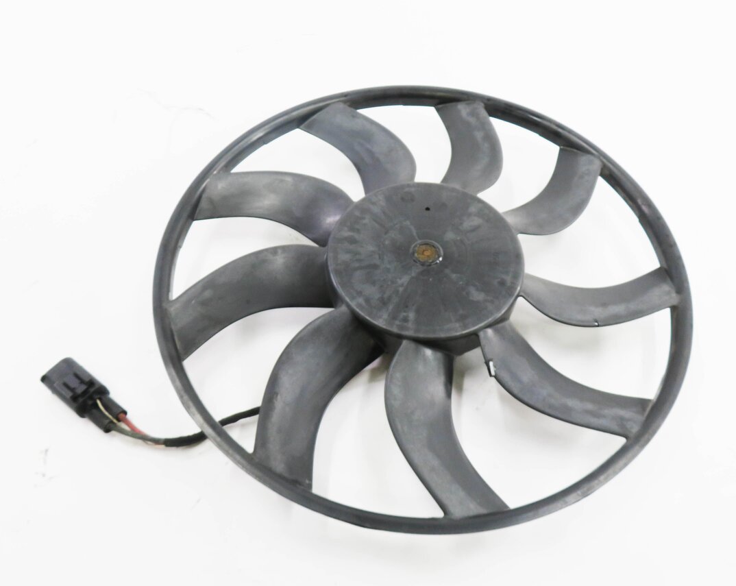 Thumbnail 2: 2009-2014 BMW X5 X6 (E70 E71) 3.0L N55 TURBO / 3.0L DIESEL COOLING FAN 850 WATT