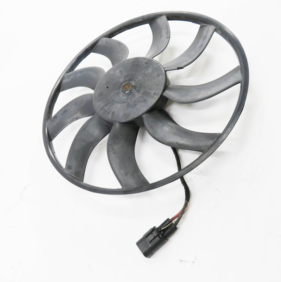 Thumbnail 3: 2009-2014 BMW X5 X6 (E70 E71) 3.0L N55 TURBO / 3.0L DIESEL COOLING FAN 850 WATT