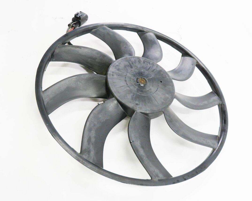 Thumbnail 4: 2009-2014 BMW X5 X6 (E70 E71) 3.0L N55 TURBO / 3.0L DIESEL COOLING FAN 850 WATT