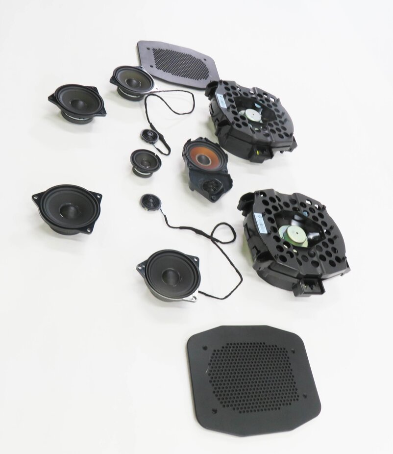 Thumbnail 4: 2013 BMW X5 (E70) RADIO STEREO SUB SUBWOOFER TWEETER SPEAKER SET-11