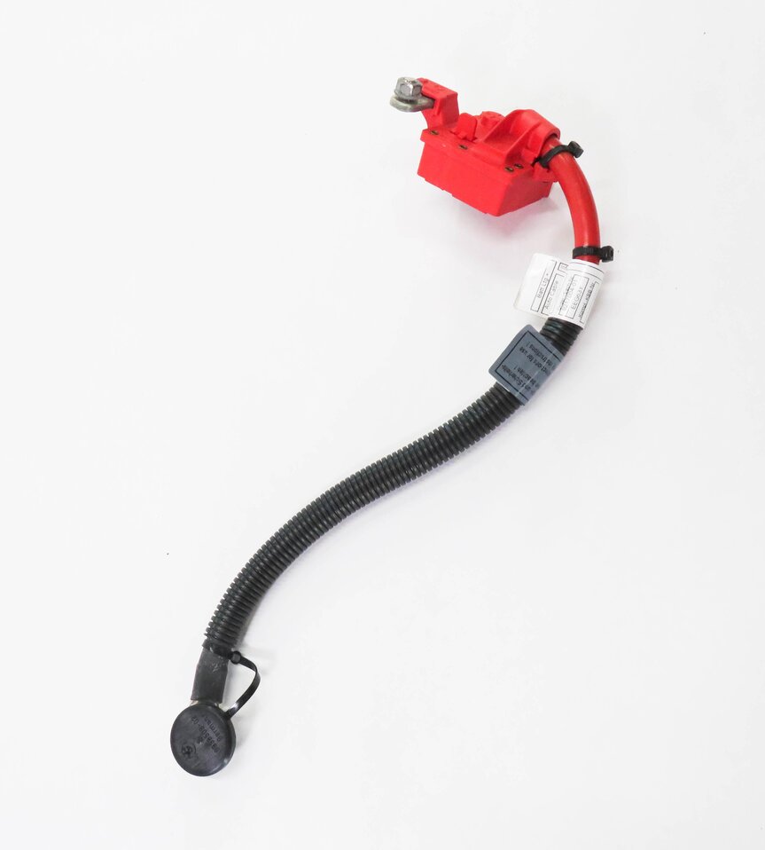 Thumbnail 4: 2012 BMW X6 (E71) POSITIVE BATTERY CABLE