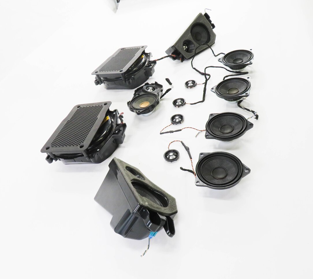 Thumbnail 3: 2012 BMW X6 (E71) RADIO STEREO LOGIC-7 AUDIO SUB SUBWOOFER TWEETER SPEAKER SET