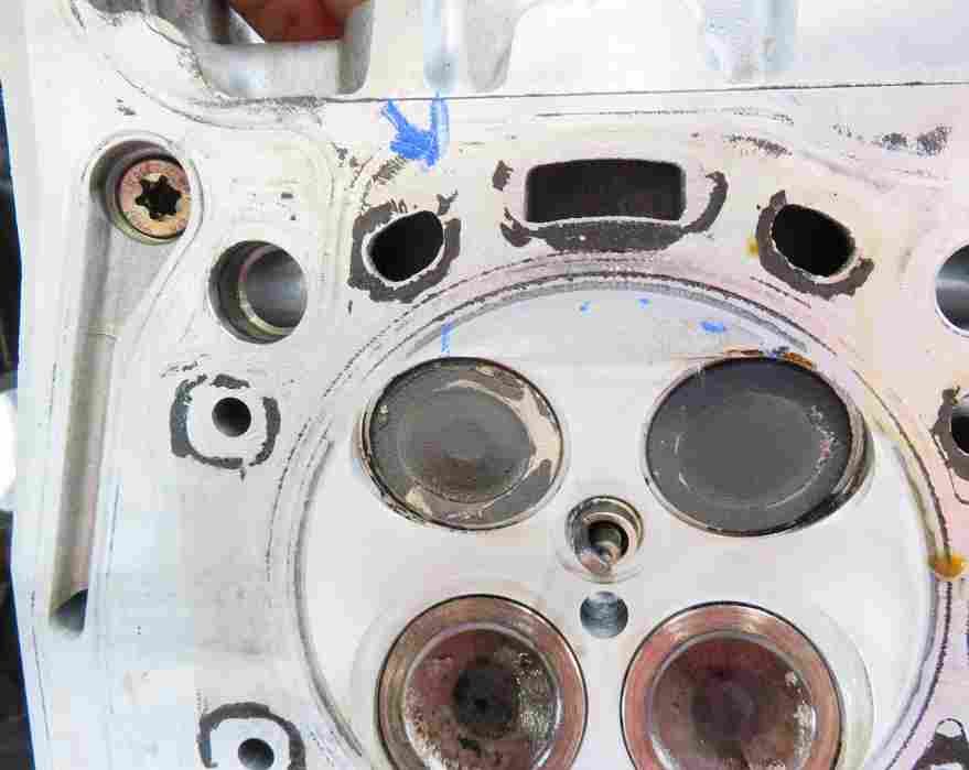 Thumbnail 10: 08-14 BMW 550i 750i X5 X6 (F01 E70 F10 E71) 4.4L TWIN TURBO RIGHT CYLINDER HEAD