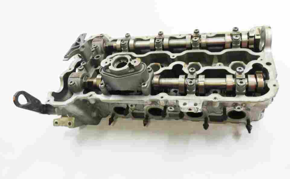 Thumbnail 2: 08-14 BMW 550i 750i X5 X6 (F01 E70 F10 E71) 4.4L TWIN TURBO RIGHT CYLINDER HEAD