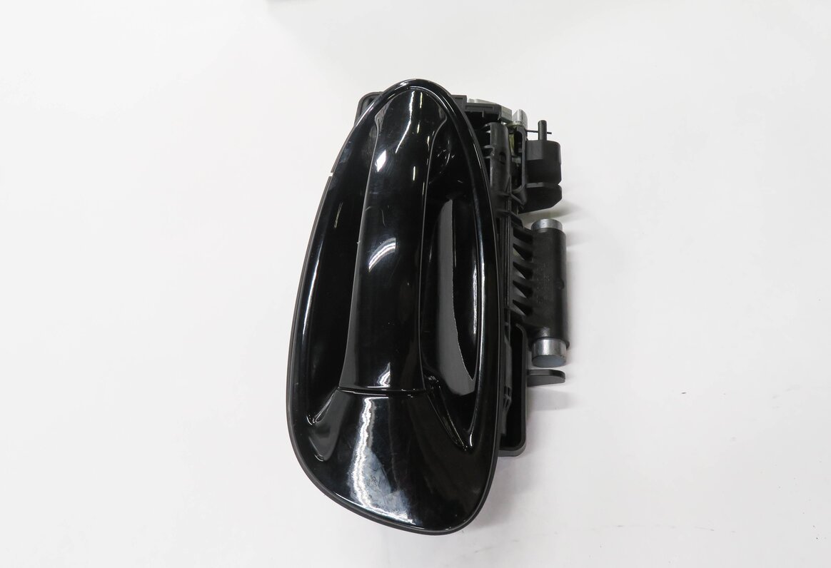 Thumbnail 4: 2010-2016 PORSCHE PANAMERA (970 G1) LEFT REAR EXTERIOR DOOR HANDLE (BLACK A1)